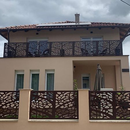 Dodi Apartman Zalakaros Extérieur photo